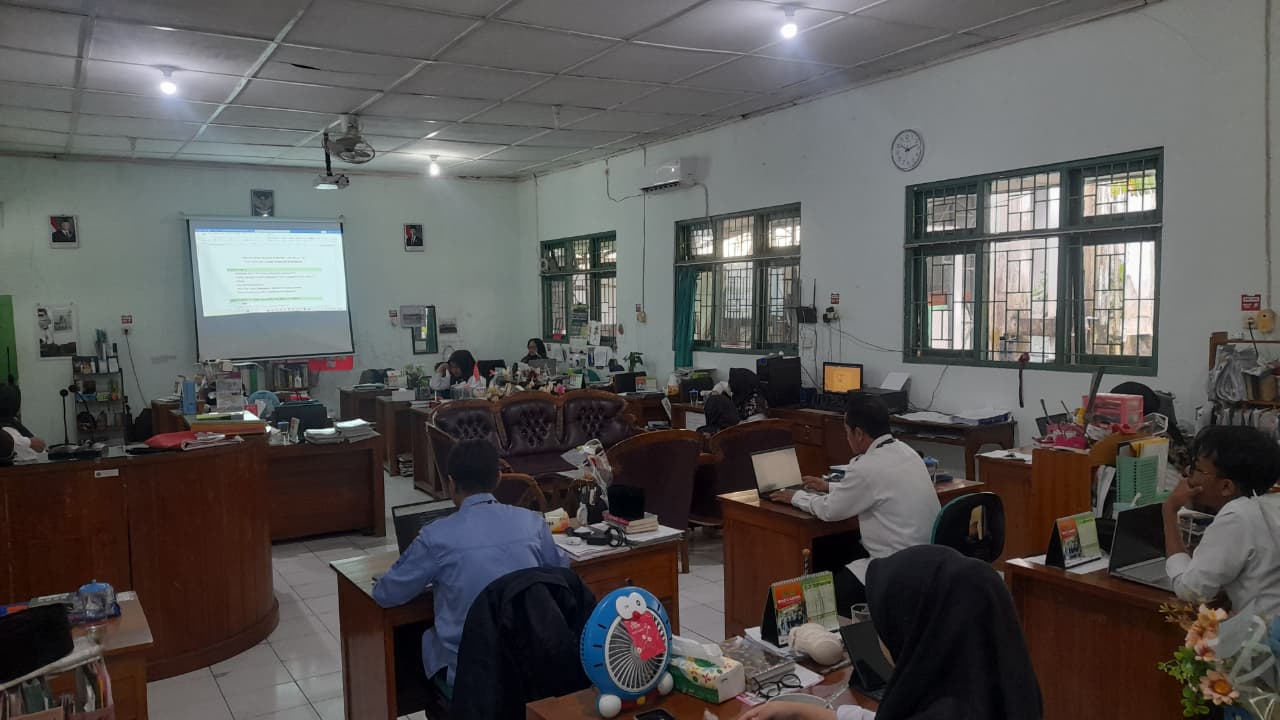 Perkuat Kolaborasi Pendidik, MTsN 9 Bantul Rancang Kokurikuler Interaktif Berbasis Proyek